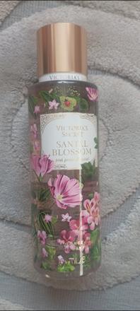 Victoria secret telový sprej, 