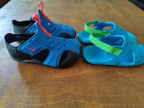 2ks sandál do vody (13cm vnútorná dĺžka), nike,22