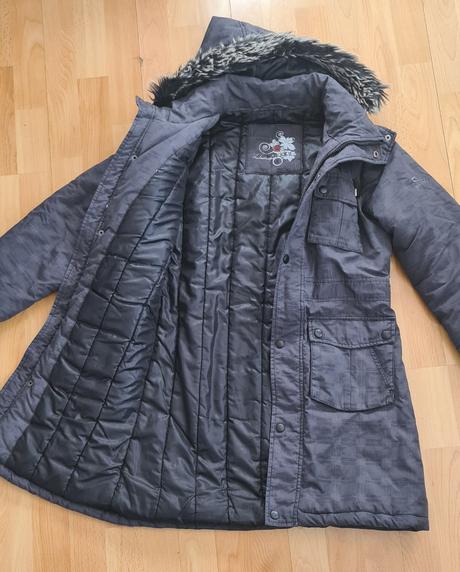 Zimný kabát, authority,s