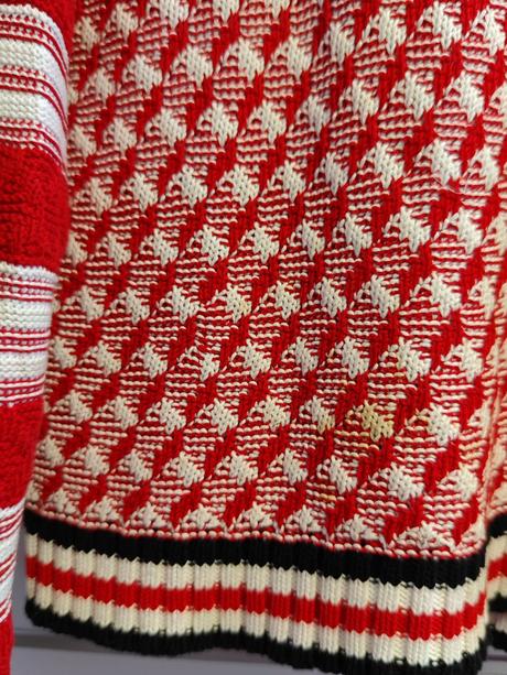 Karl lagerfeld originál luxusný, kvalitný sveter, l