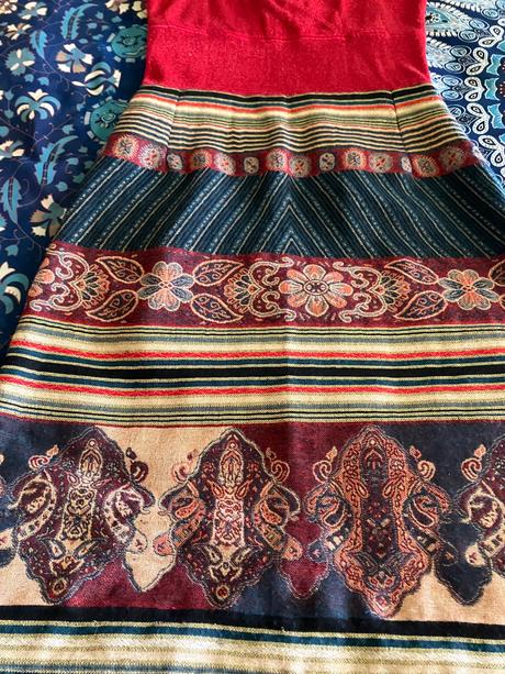 Kradne šaty šité na mieru, 36