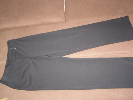 Klasické čierne nohavice, 38