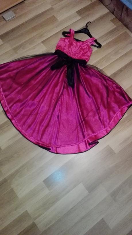 Spoločenské šaty, 37