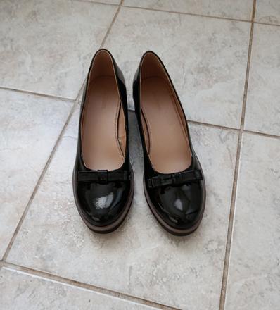 Nové poltopánky 41, clara barson,41