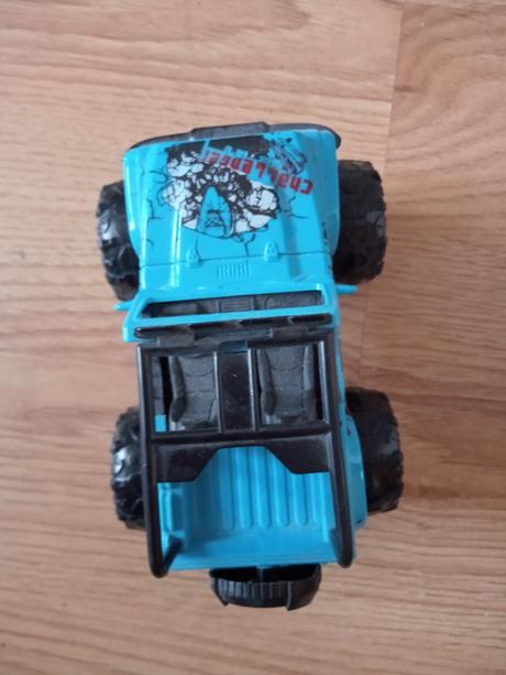 Auto monster truck, 