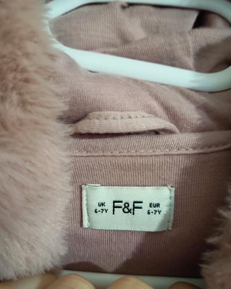 Kožuštek s uškami, f&f,122