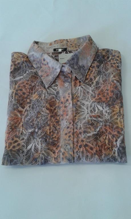 Spoločenská čipkovaná blúzka, 44