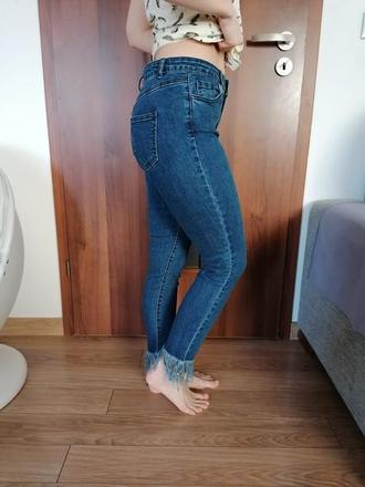 Elastické rifle so strapcami, m