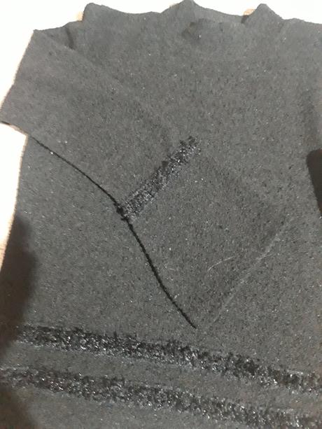 Pekný pulóvrik/tričko, 152