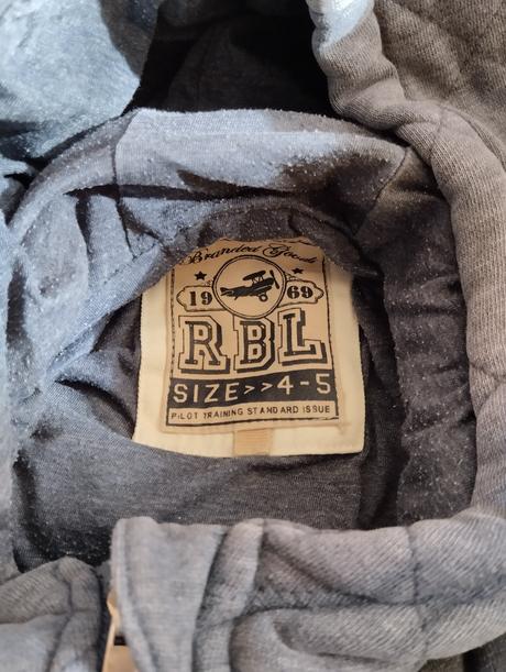 Hrubsia mikina, rebel,110