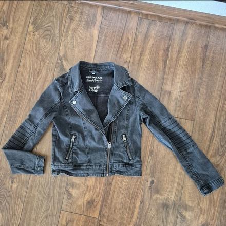 Bunda prechodná, c&a,158