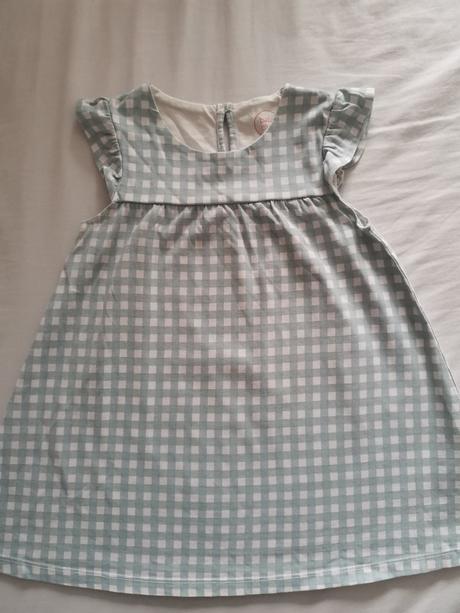 Šaty pre dievčatko, 86