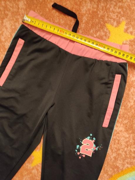 Krásne tepláky, 134