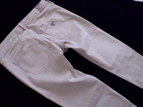 Béžové 26, guess,s