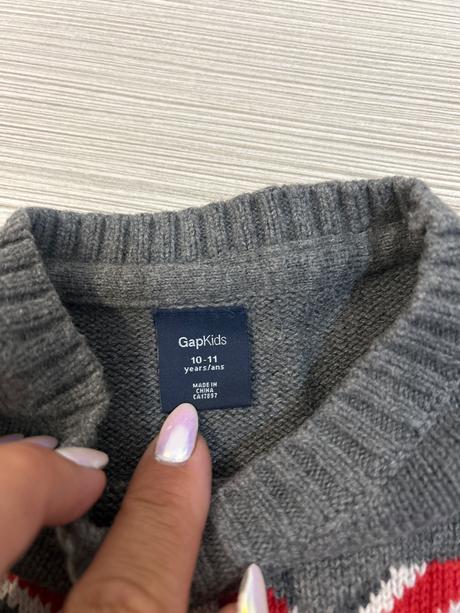 Sveter, gap,140
