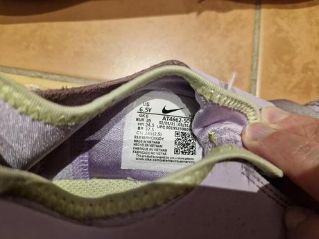 Tenisky na darovanie_za postovne, nike,39