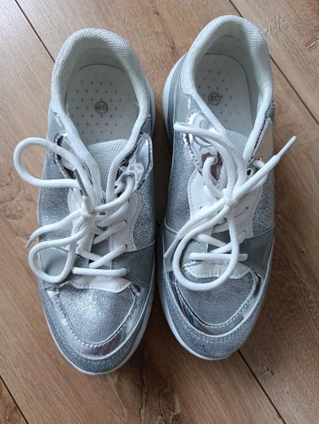 Tenisky,top stav, 38