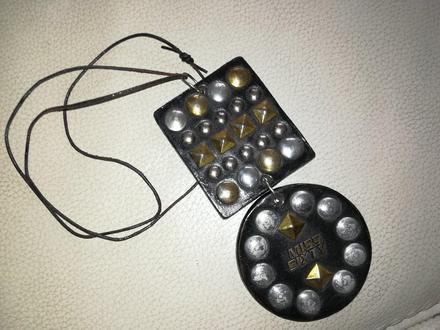 Miss sixty veľký nahrdelnik,