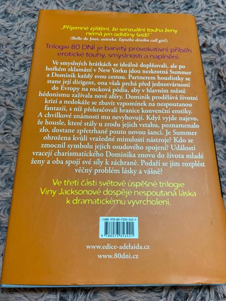 Romantický 80 dní barvy naplnění vina jackson,