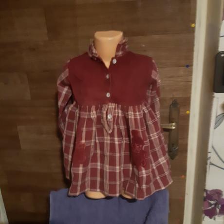 Dievčenské satocky, 98