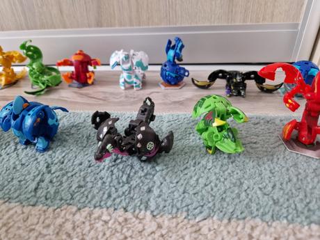 Bakugani a  bakugan aréna, 