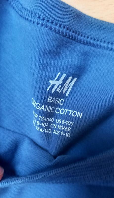 2 tričká, h&m,134