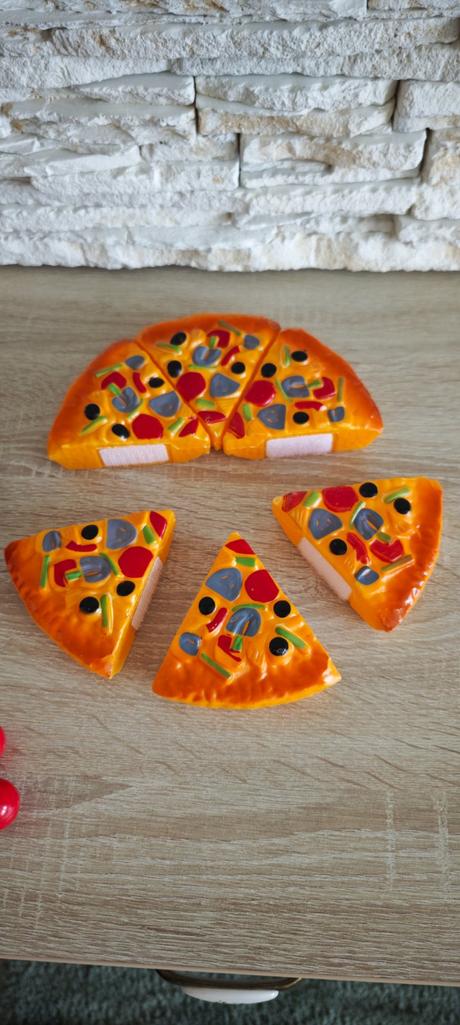 Detská krájacia pizza s príslušenstvom,