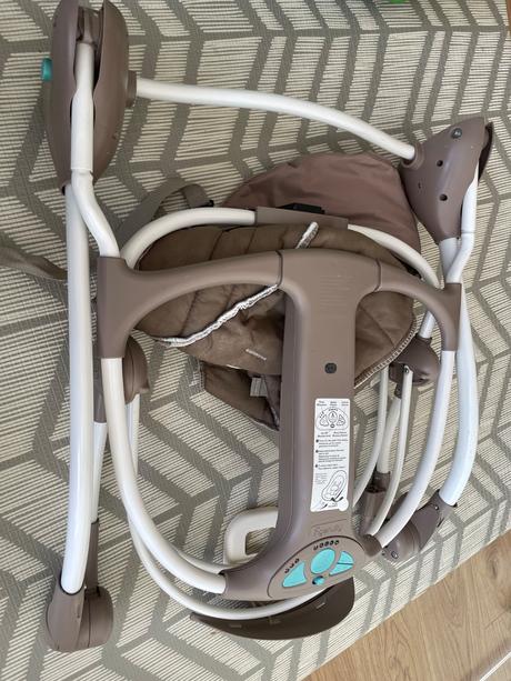 Ingenuity hojdacka a kresielko vibracne s melodiam, 