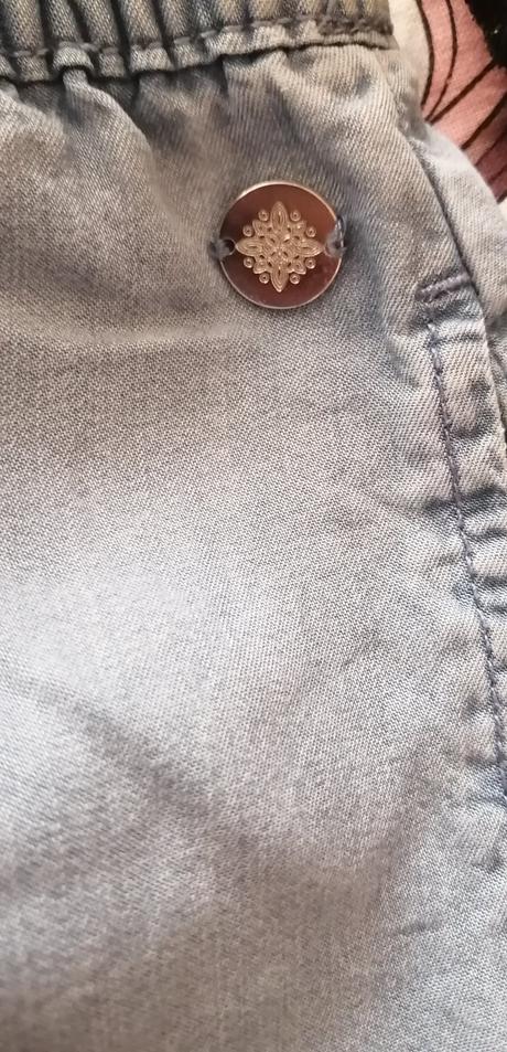 Tenké rifľové nohavice, esmara,m