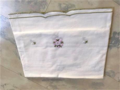 Starožitný bavlnený obrus,