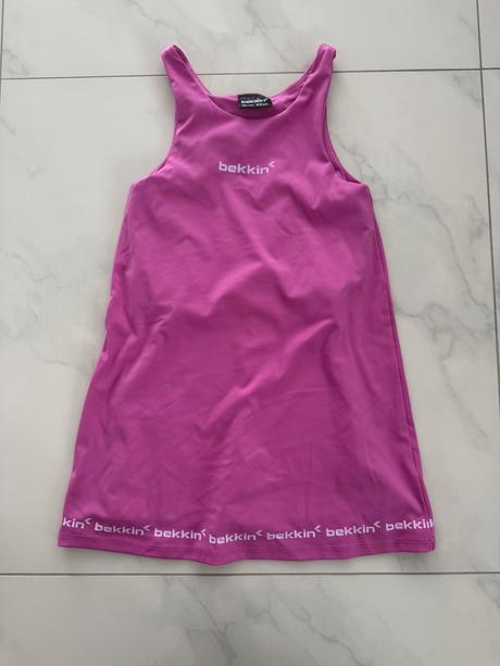 Športové šaty so všitými kraťasmi, 134