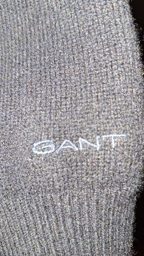 Tmavomodry sveter gant s, gant,s