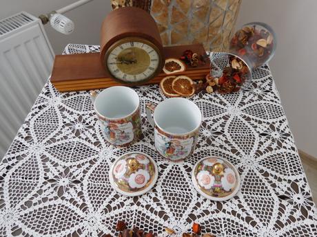 Čínsky porcelán šálka veľká 2 kusy, 