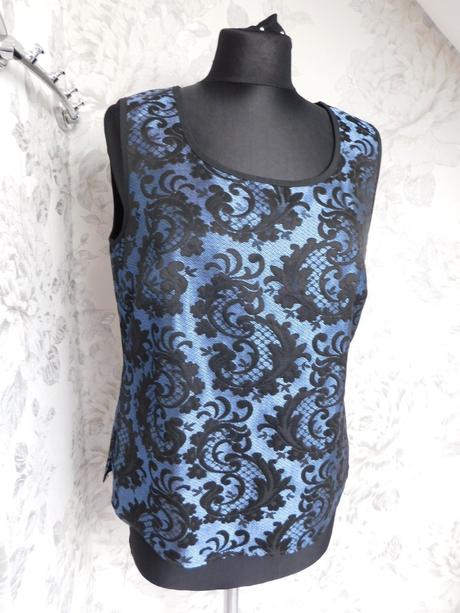 Kvalitna velmi pekna bluzka, 38