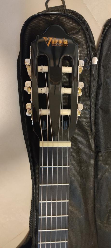 Gitara valencia 3/4,