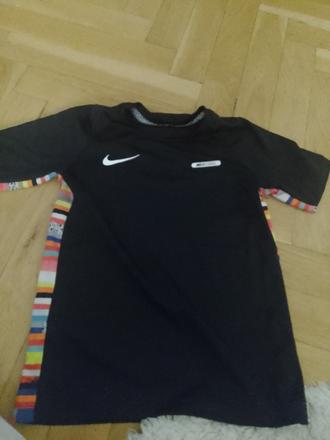 Funkcne tricko, nike,134