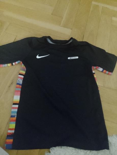Funkcne tricko, nike,134
