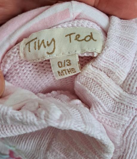 Svetrík, tiny ted,56