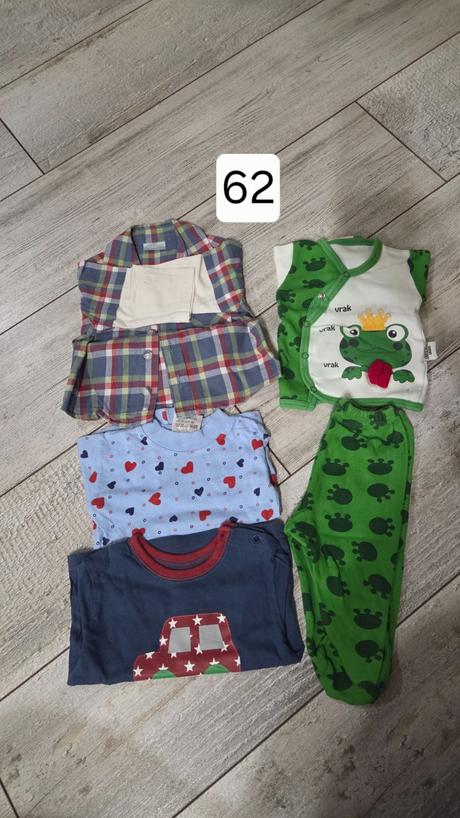 Balík oblečenia - body , overal veľkosť 52 ,62, 68, 50–62