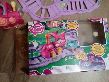 Vlak my little pony,