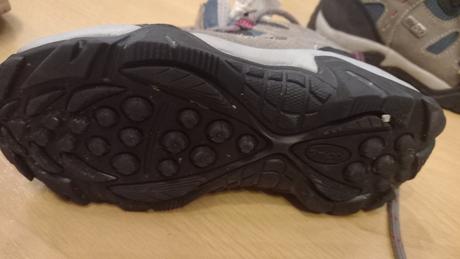 Pevné kvalitné topánky kefas, 29