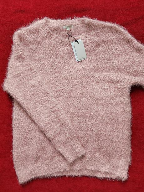Ružový teplý mäkký pulóvrik, m