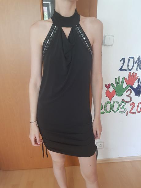 Koktajlové šaty, 40