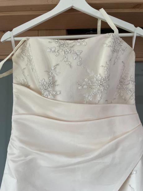 Svadobné / spoločenské šaty, m / s