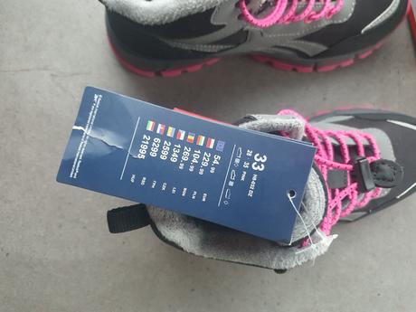 Úplne nové dievčenské turistické topánky reebok 33, reebok,33