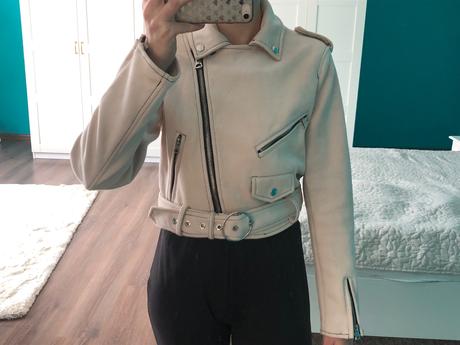 Semišova bunda, bershka,s