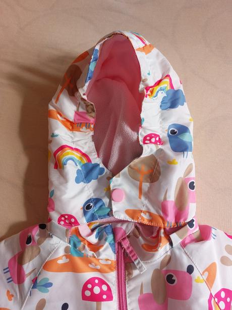 Krásna bundička na cca 5-6r., 122