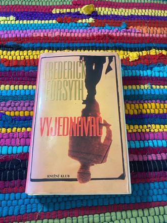 Vyjednavač frederick forsyth dobrodružství napětí,