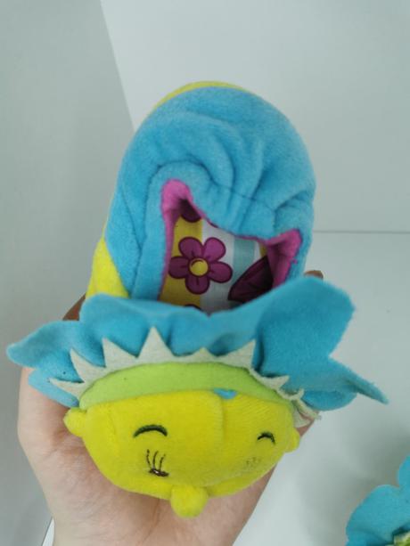 Fifi z kvetinkova papučky, 19