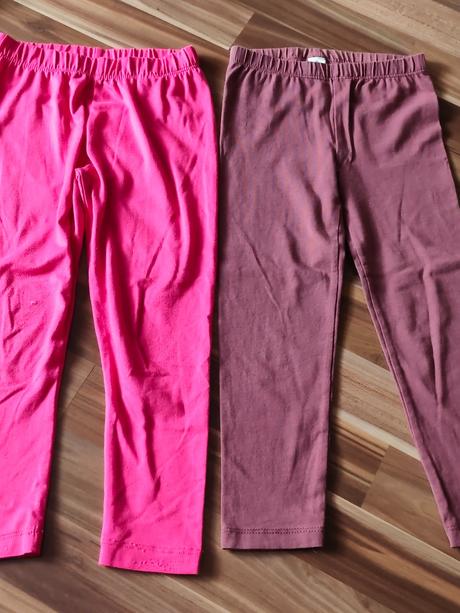 Balík vecí pre dievča vo veľkosti 3-4 roky, 104–116